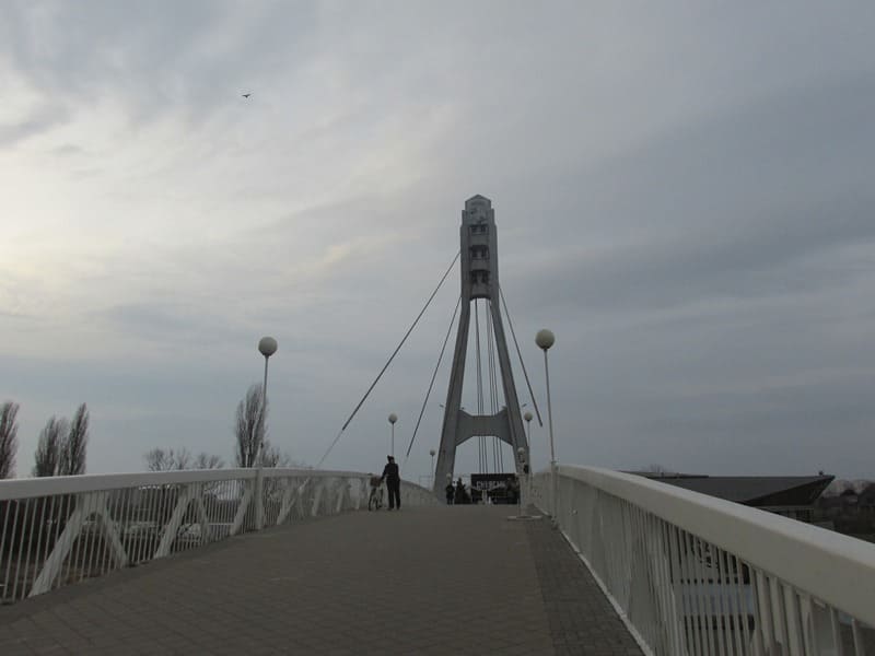 Мост поцелуев Краснодар