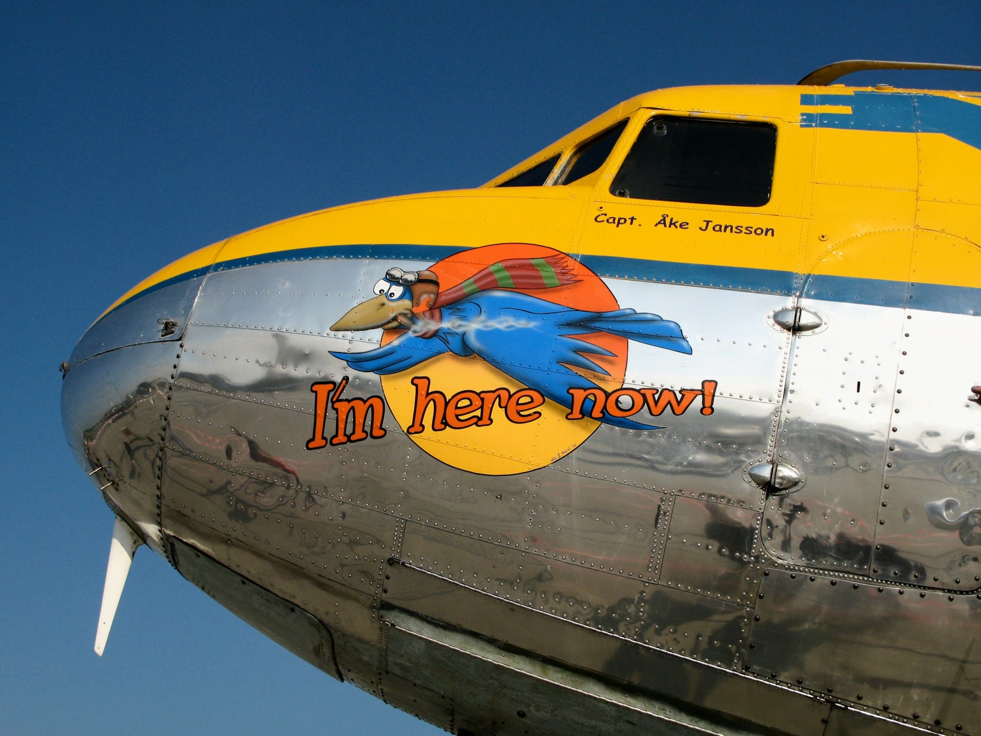 как красят самолеты